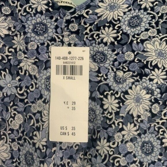 Abercrombie & Fitch crop top NWT - Picture 2 of 4